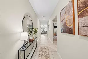 13003 Majestic Garden Ln, Riverview, FL 33579 - Photo 2
