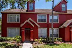 9130 Lake Chase Island Way, Tampa, FL 33626 - Photo 4