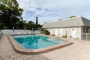 1201 Cara Dr, Largo, FL 33771 - Photo 70