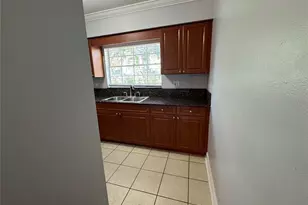120 S Church Ave, Tampa, FL 33609 - Photo 12