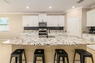 35820 Iron Redding Ct, Zephyrhills, FL 33541 - Photo 2