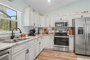 941 W Bancroft Dr, Citrus Springs, FL 34434 - Photo 10