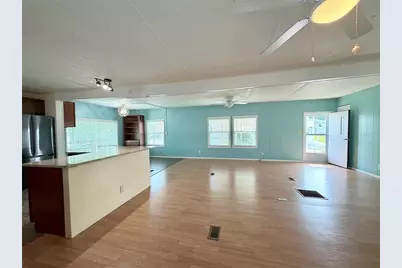9790 66th Street N #100, Pinellas Park, FL 33782 - Photo 4