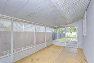 204 7th St SW, Ruskin, FL 33570 - Photo 18