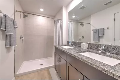 4722 Tuscan Loon Drive, Tampa, FL 33619 - Photo 16