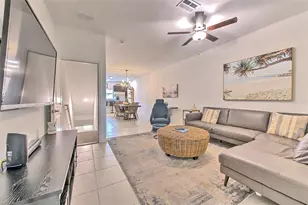 4722 Tuscan Loon Dr, Tampa, FL 33619 - Photo 4