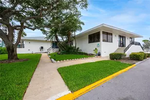 7100 Sunset Way, Saint Pete Beach, FL 33706 - Photo 30