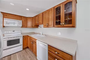 7100 Sunset Way, Saint Pete Beach, FL 33706 - Photo 10