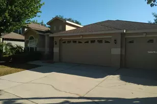 5804 Justicia Loop, Land O Lakes, FL 34639 - Photo 2