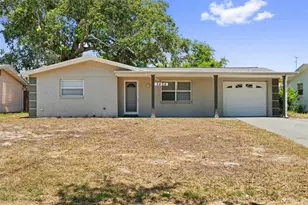 3438 Kimberly Oaks Dr, Holiday, FL 34691 - Photo 1