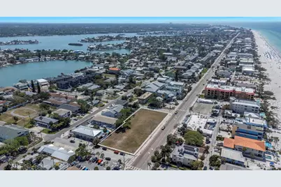 2300 Gulf Boulevard, Indian Rocks Beach, FL 33785 - Photo 16