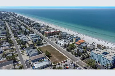 2300 Gulf Boulevard, Indian Rocks Beach, FL 33785 - Photo 10