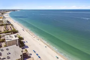 223 148th Ave E, Madeira Beach, FL 33708 - Photo 4