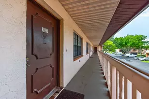 13250 Ridge Rd, Largo, FL 33778 - Photo 4