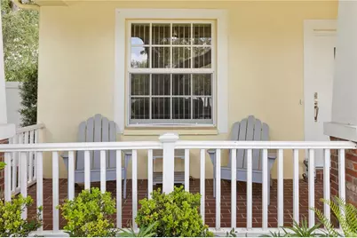 6816 S Court Drive, Tampa, FL 33611 - Photo 4