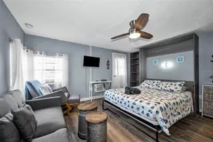 483 E Shore Dr, Clearwater Beach, FL 33767 - Photo 20