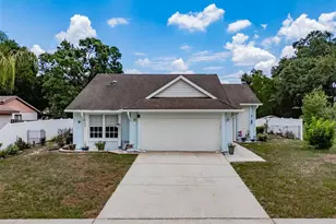 1417 Piney Branch Cir, Valrico, FL 33594 - Photo 4