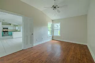1417 Piney Branch Cir, Valrico, FL 33594 - Photo 18