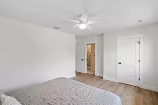 1401 49th Street N, Saint Petersburg, FL 33710 - Photo 12