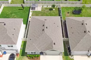 31899 Oyster Trellis Ln, Wesley Chapel, FL 33545 - Photo 22