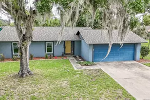 1404 Redbud Cir, Plant City, FL 33563 - Photo 36