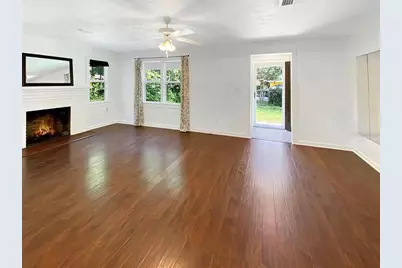 824 NE 9th Avenue, Gainesville, FL 32601 - Photo 18