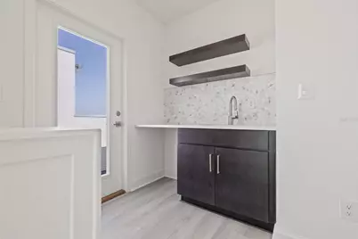 305 15th Street N, Saint Petersburg, FL 33705 - Photo 34