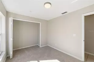 8618 Villa Largo Dr, Tampa, FL 33614 - Photo 14