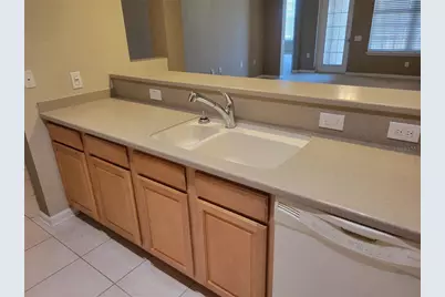 7905 N Seminole Boulevard #3404, Seminole, FL 33772 - Photo 4