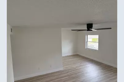 9218 Tudor Drive #P101, Tampa, FL 33615 - Photo 6