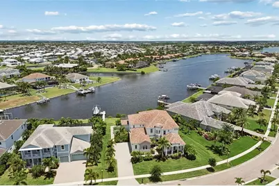823 Manns Harbor Drive, Apollo Beach, FL 33572 - Photo 6