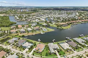 823 Manns Harbor Dr, Apollo Beach, FL 33572 - Photo 62