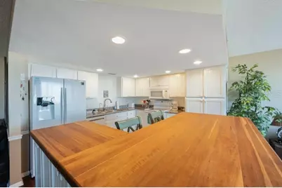 1060 Pinellas Bayway S #103, Saint Petersburg, FL 33715 - Photo 18