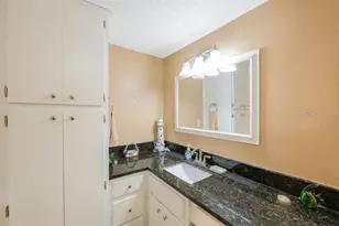 1060 Pinellas Bayway S, Saint Petersburg, FL 33715 - Photo 28