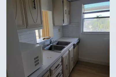 9950 62nd Terrace N #404, Saint Petersburg, FL 33708 - Photo 4