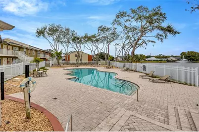 308 Lake Parsons Green #105, Brandon, FL 33511 - Photo 6