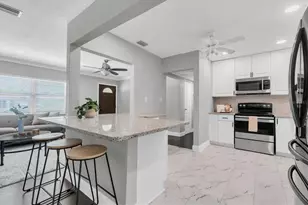 6422 15th St N, Saint Petersburg, FL 33702 - Photo 6