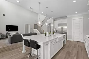 209 S Shore Crest Dr, Tampa, FL 33609 - Photo 28