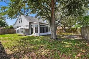 1317 Avonwood Ct, Lutz, FL 33559 - Photo 28