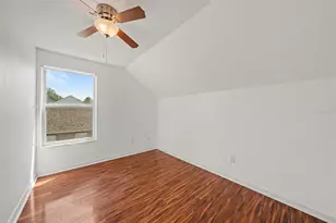 1317 Avonwood Ct, Lutz, FL 33559 - Photo 22