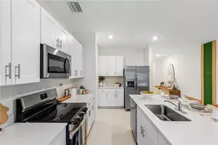 3534 Ambersweet Xing, Parrish, FL 34219 - Photo 6