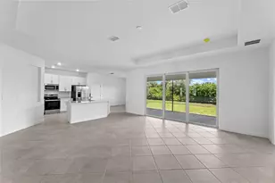 18375 Legacy Preserve Dr, Parrish, FL 34219 - Photo 4
