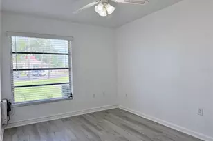 4313 Tahitian Gardens Cir, Holiday, FL 34691 - Photo 20