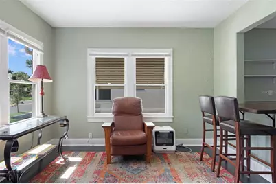 2521 4th Street S, Saint Petersburg, FL 33705 - Photo 6