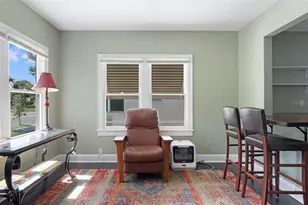 2521 4th St S, Saint Petersburg, FL 33705 - Photo 6