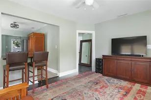 2521 4th St S, Saint Petersburg, FL 33705 - Photo 8