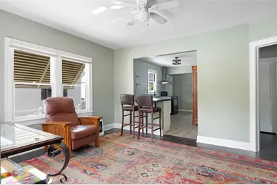 2521 4th Street S, Saint Petersburg, FL 33705 - Photo 4
