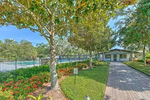 3904 S Nine Dr, Valrico, FL 33596 - Photo 94