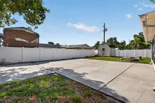 6411 Santa Monica Dr, Tampa, FL 33615 - Photo 34