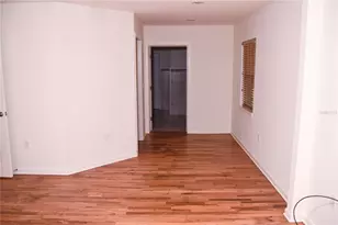 11715 N 51st St, Tampa, FL 33617 - Photo 30